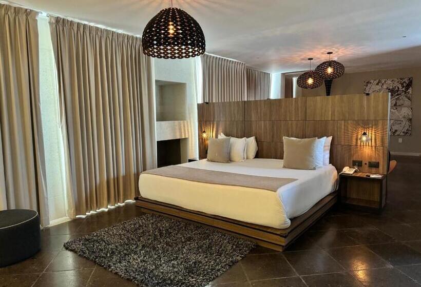 سوئیت پرزیدنت, Ilo Rojo Hotel Boutique