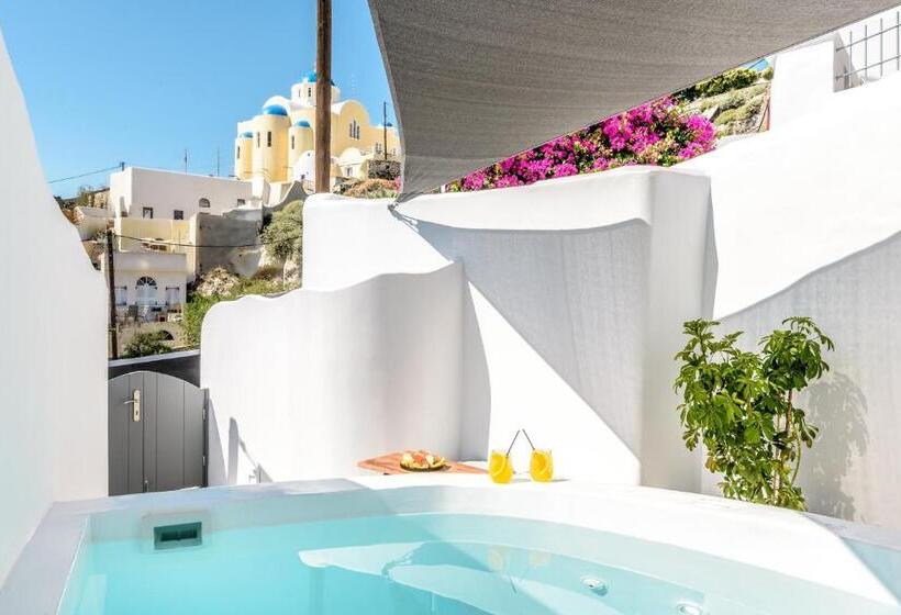 سوئیت با وان آب گرم, Anila Suites