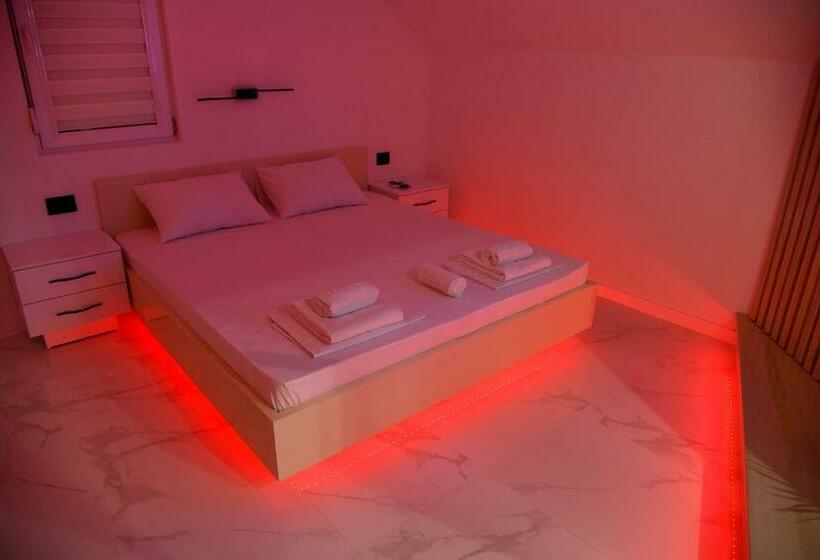 اتاق استاندارد چهار تخته, Pansion Eden