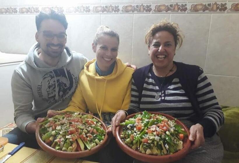 اتاق خانوادگی, Riad Lala Zakia