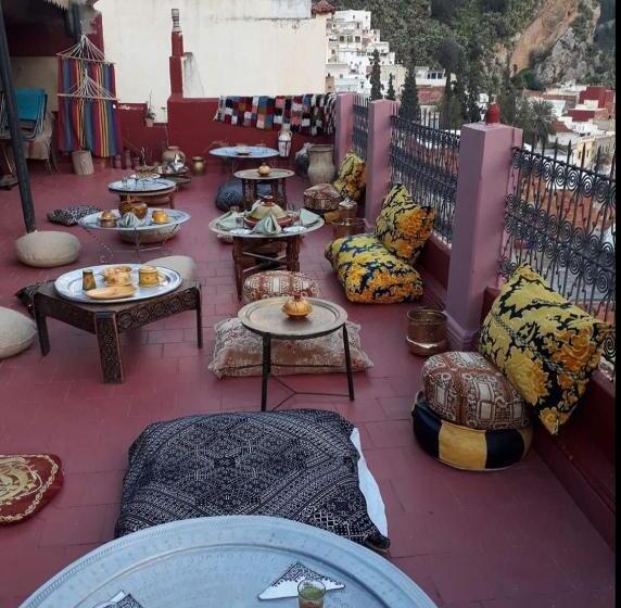 اتاق خانوادگی, Riad Lala Zakia