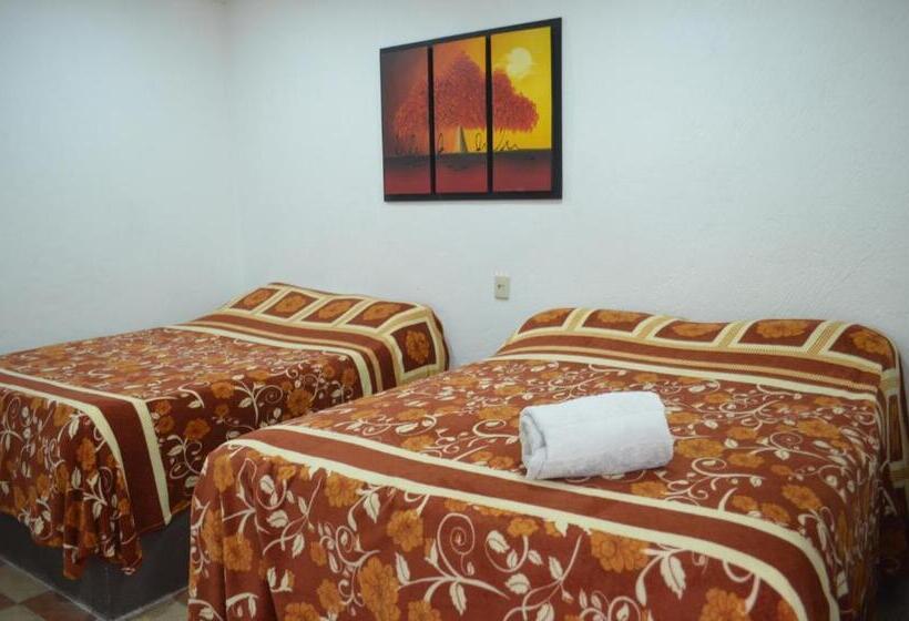 Economy Quadruple Room, Vicalis Hotel, Villas Y Glamping