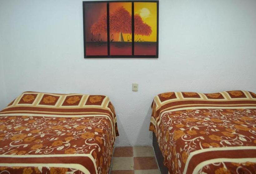 Economy Quadruple Room, Vicalis Hotel, Villas Y Glamping