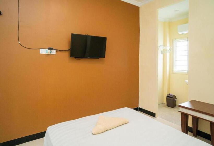 اتاق استاندارد یک نفره, Koolkost Syariah Near Jalan Ahmad Yani Banjarmasin 3
