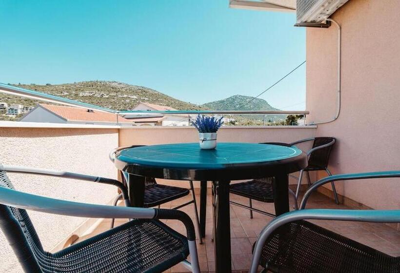 آپارتمان 1 خوابه با چشم‌انداز دریا, Apartments Bozena