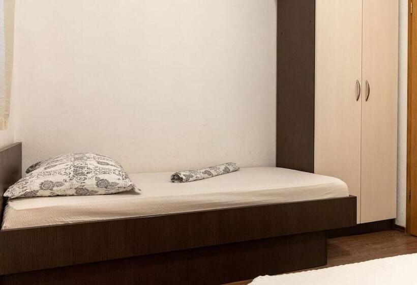 آپارتمان 1 خوابه, Apartments Bozena