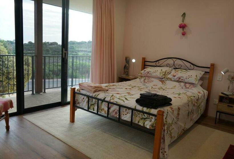 스탠다드 룸 공동 욕실, Wren Rise Bed & Breakfast