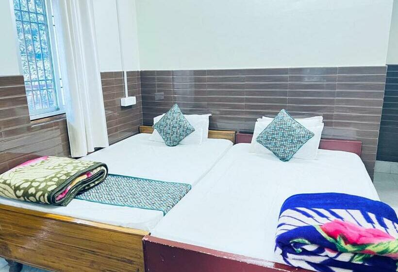 اتاق استاندارد, Rajgir International