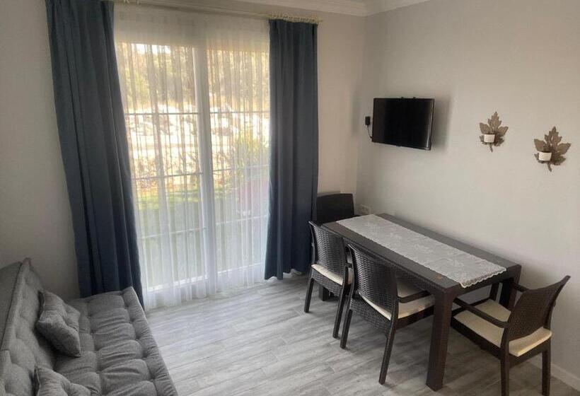 Семейный Номер Deluxe, Merlin Apart Otel