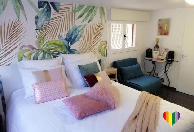 Standard room with outdoor bath, Villa Bayarde