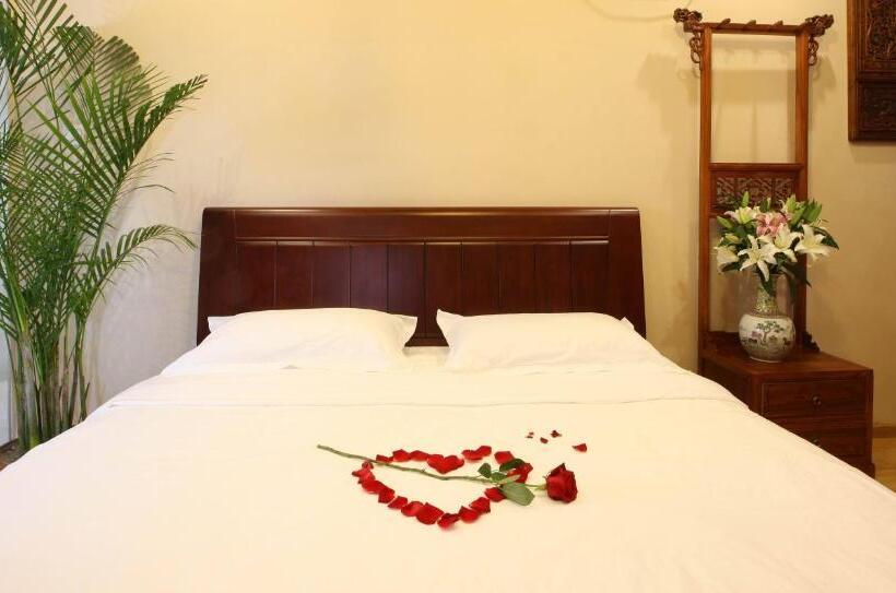 اتاق لوکس با تخت بزرگ, Beijing Yue Bin Ge Courtyard