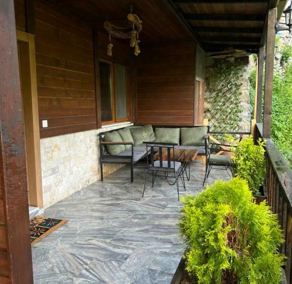آپارتمان 1 خوابه با چشم‌انداز, şen Buti̇k Otel Ve Bungalov