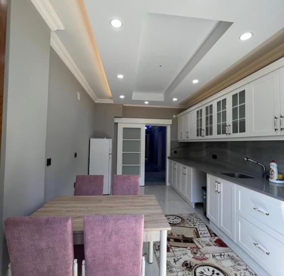 آپارتمان لوکس 1 خوابه, şen Buti̇k Otel Ve Bungalov