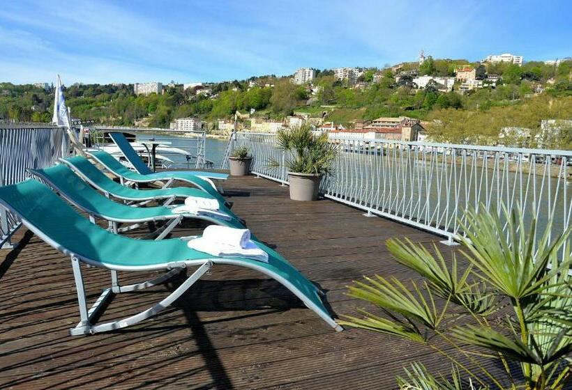 اتاق استاندارد سه نفره, Studio Péniche Centre Lyon Insolite