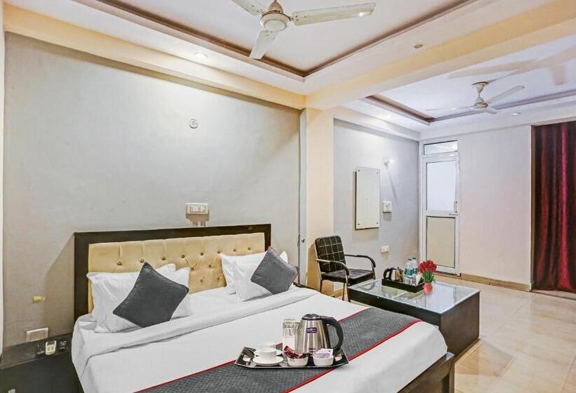 Трехместный Номер Классика, Townhouse 1030 Zodiac