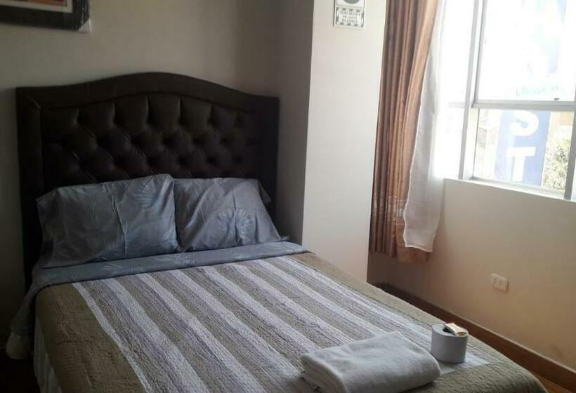 اتاق لوکس, Hostal Pacífico Huánuco