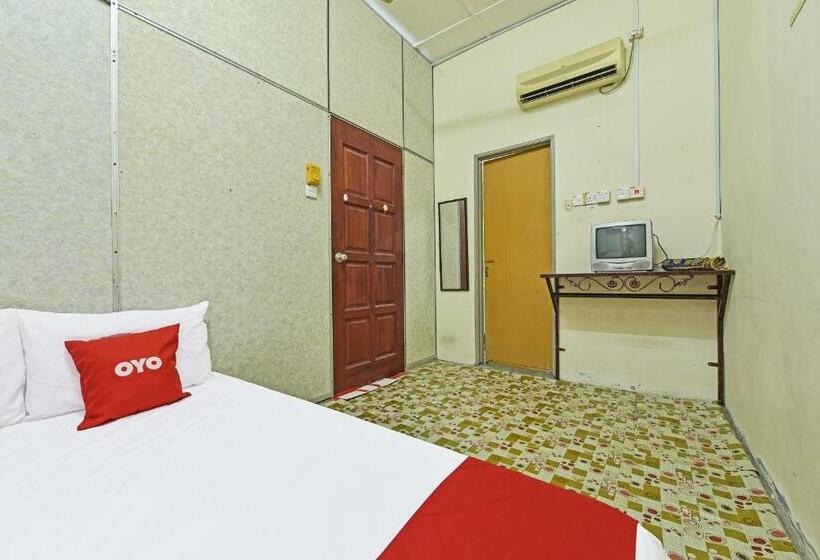 Номер Deluxe, Oyo 90593  Bajet Gaya Warisan