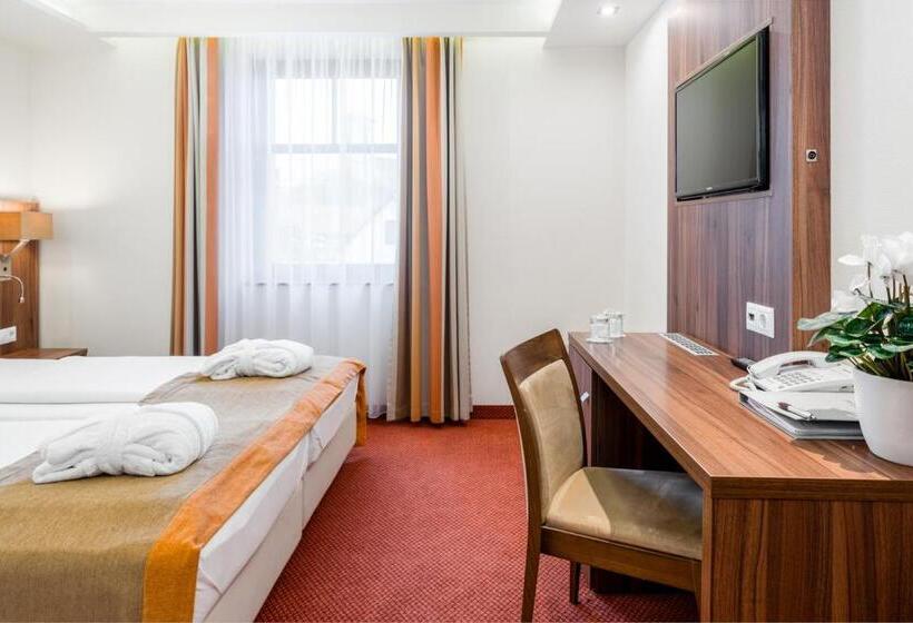 Номер Комфорт, Bükkös Hotel & Spa