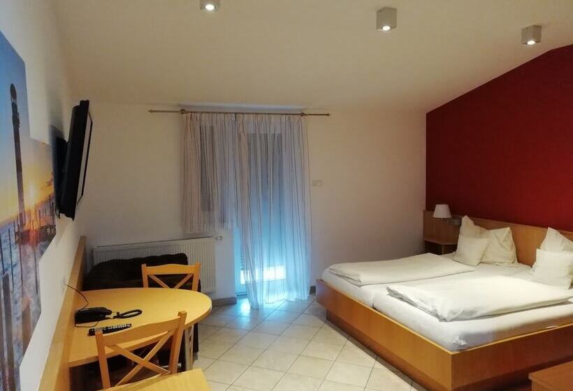 Номер Стандарт, Weinhotel Kirchenwirt