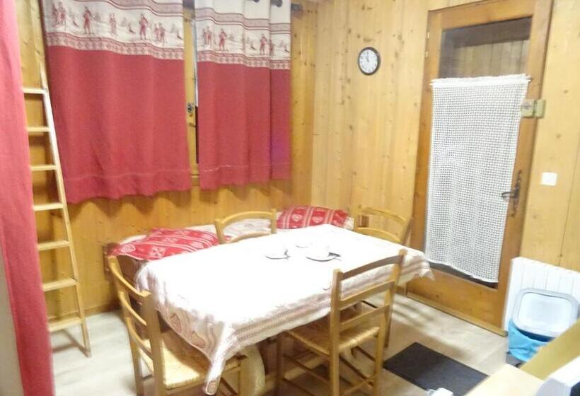 استودیوی استاندارد, Apart Hotel & Spa La Destière