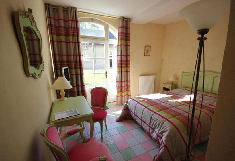 Номер Стандарт, Hostellerie Du Chateau Les Muids