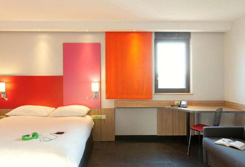 Номер Стандарт Трехместный, Ibis Styles Romans Valence Gare Tgv