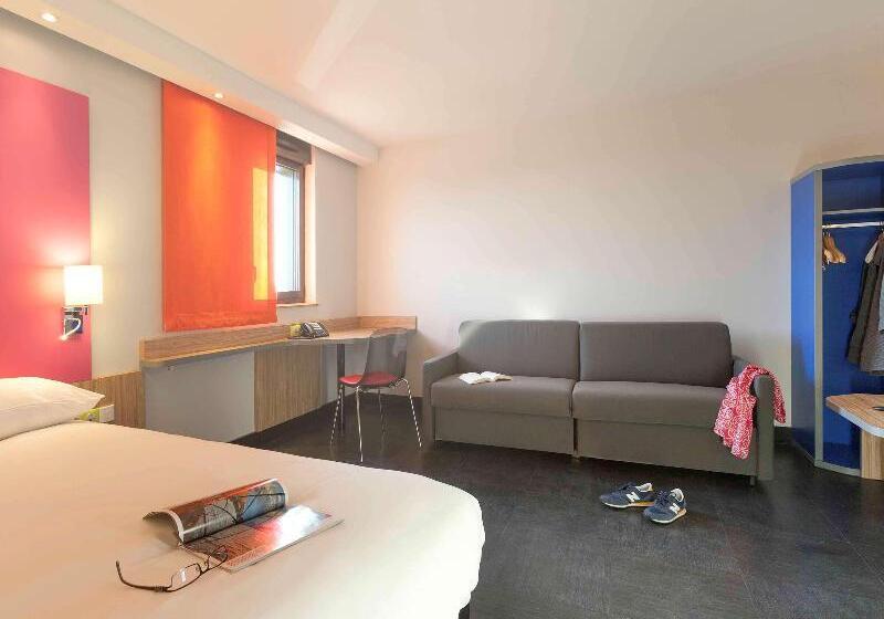 Семейный Номер, Ibis Styles Romans Valence Gare Tgv