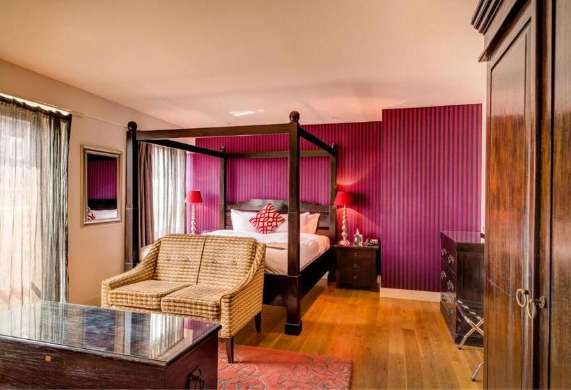 Quarto Superior Cama King, The Varsity Hotel & Spa