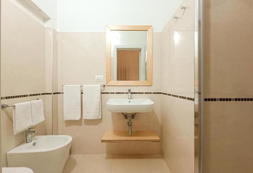 اتاق استاندارد, Ammarèa B&b