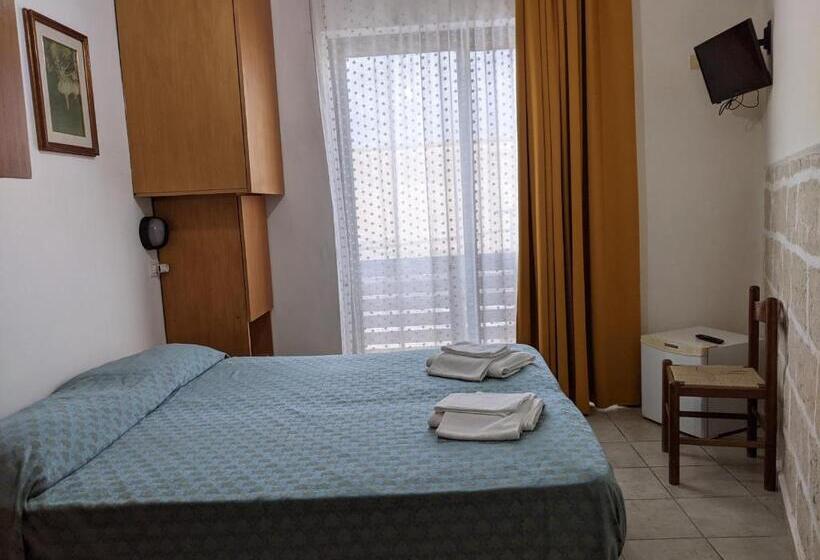 Номер Стандарт с Террасой, Albergo Casa Del Turista