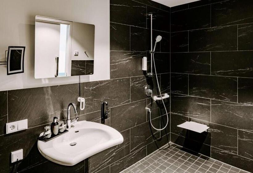 اتاق استاندارد, Vienna House Easy By Wyndham  München