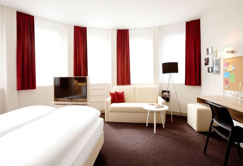 سوییت جونیور, Vienna House Easy By Wyndham  München