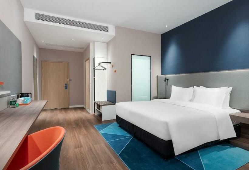 اتاق استاندارد با تخت بزرگ, Holiday Inn Express Changsha University Tech City By Ihg