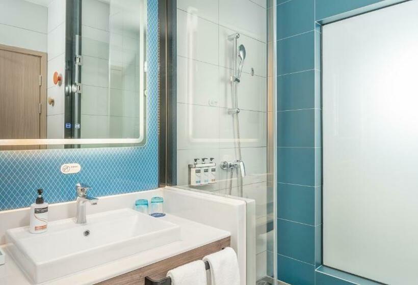 اتاق استاندارد با تخت بزرگ, Holiday Inn Express Changsha University Tech City By Ihg