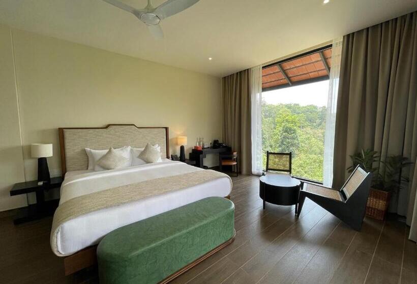 غرفة قياسية مطلة على الجبل, Flora Vythiri Resort