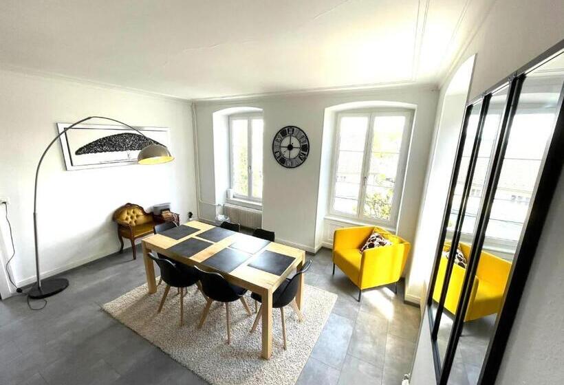 Вилла Deluxe 1 Спальня, The 5 Continents   All 3 Floors By Stay Swiss