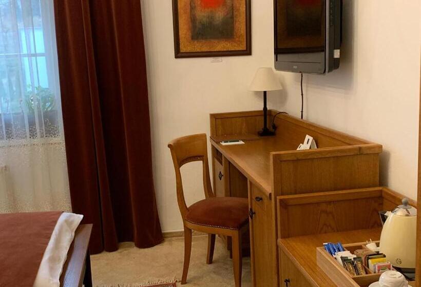 سوییت لوکس, Antik Hotel Sofia