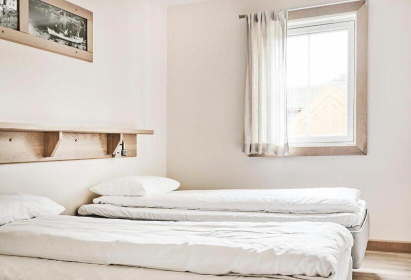 3间卧室的房子, Farsund Resort