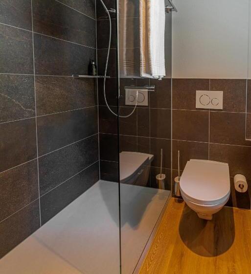 Номер Стандарт, Ziegelhüsi Hotel, Stettlen Bei Bern