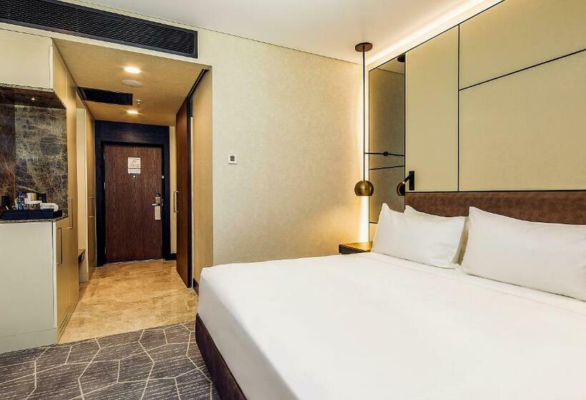 اتاق سوپریور با تخت بزرگ, Dedeman Kartepe Kocaeli