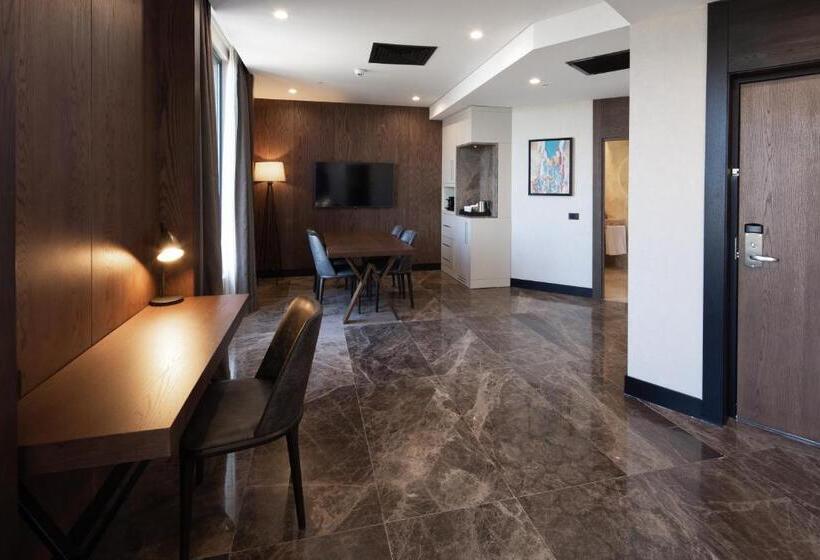 سوییت لوکس, Dedeman Kartepe Kocaeli