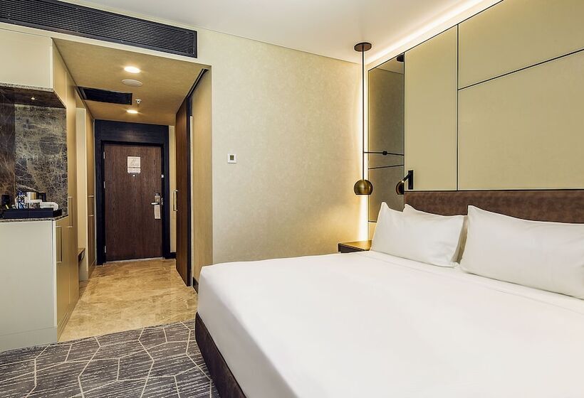 اتاق سوپریور با تخت بزرگ, Dedeman Kartepe Kocaeli