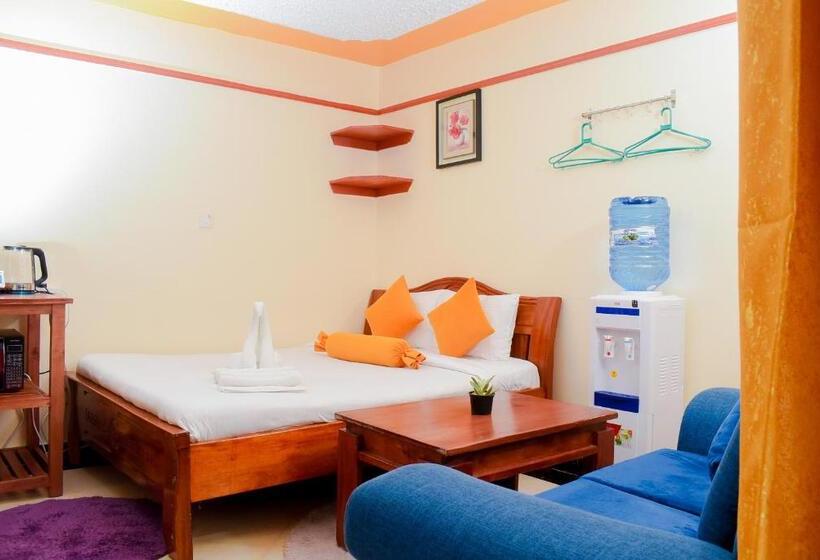 استودیوی لوکس, Shalom Apartments
