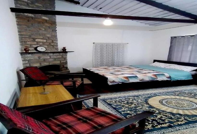 اتاق کلاسیک سه تخته, Home Heritage Homestay