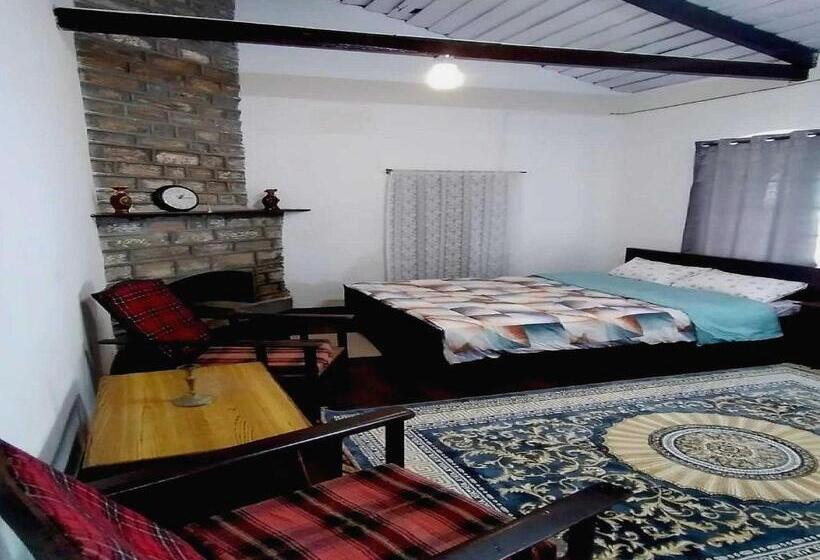 اتاق کلاسیک سه تخته, Home Heritage Homestay