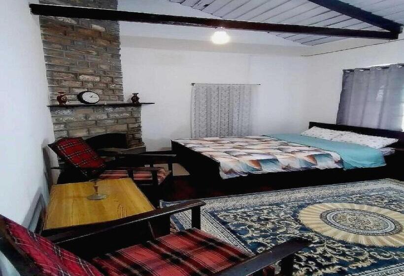 اتاق کلاسیک سه تخته, Home Heritage Homestay