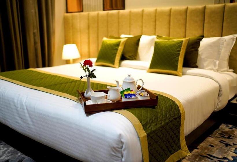 带大床的豪华间, The Nest Luxury Resort