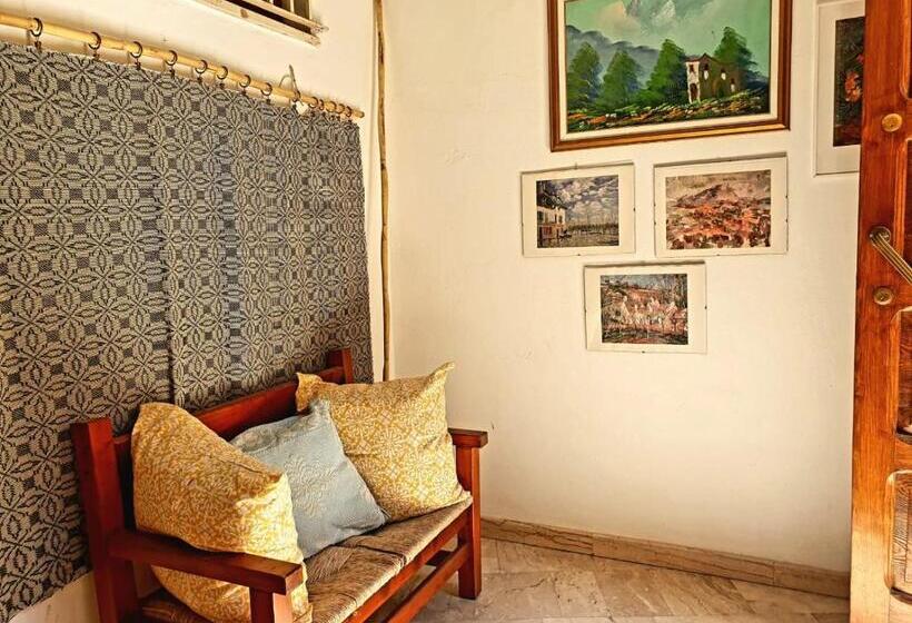 Номер Стандарт, Sardiniarooms Tortolì Old Town