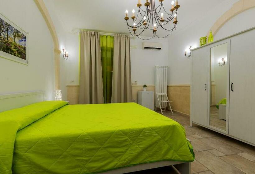 Номер Стандарт, B&b Melina