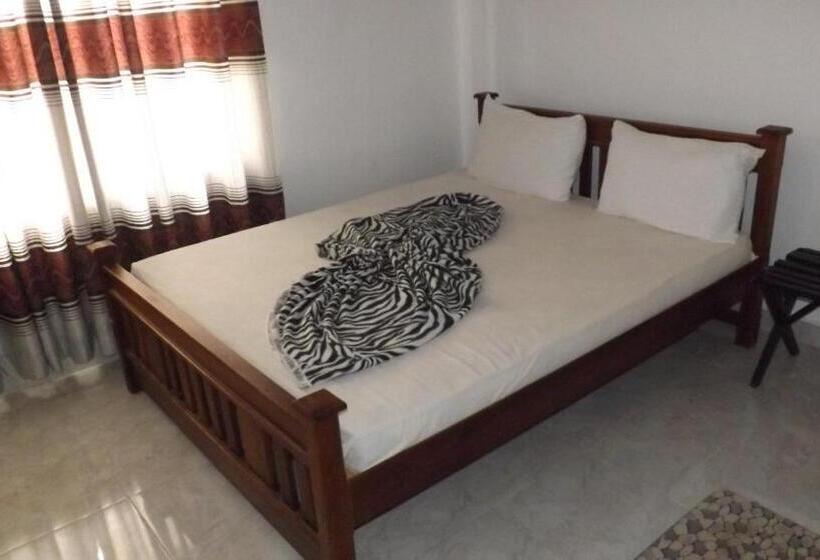 اتاق اکونومی, Silver Meir Bungalow